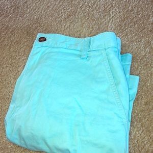 Baby Blue kaki shorts